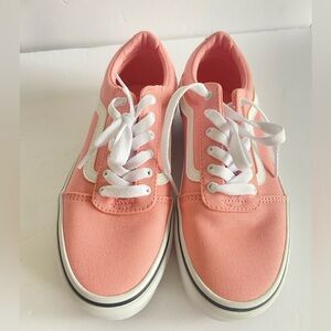 New Vans Ward US Missy Size 4 Youth Powder Pink/White